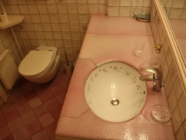 Bathroom Room 3